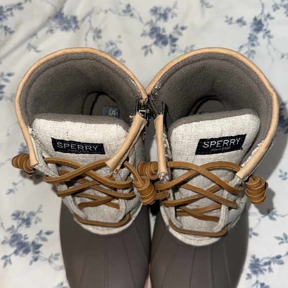 NWOT Sperry Duck Boots - Picture 3 of 5